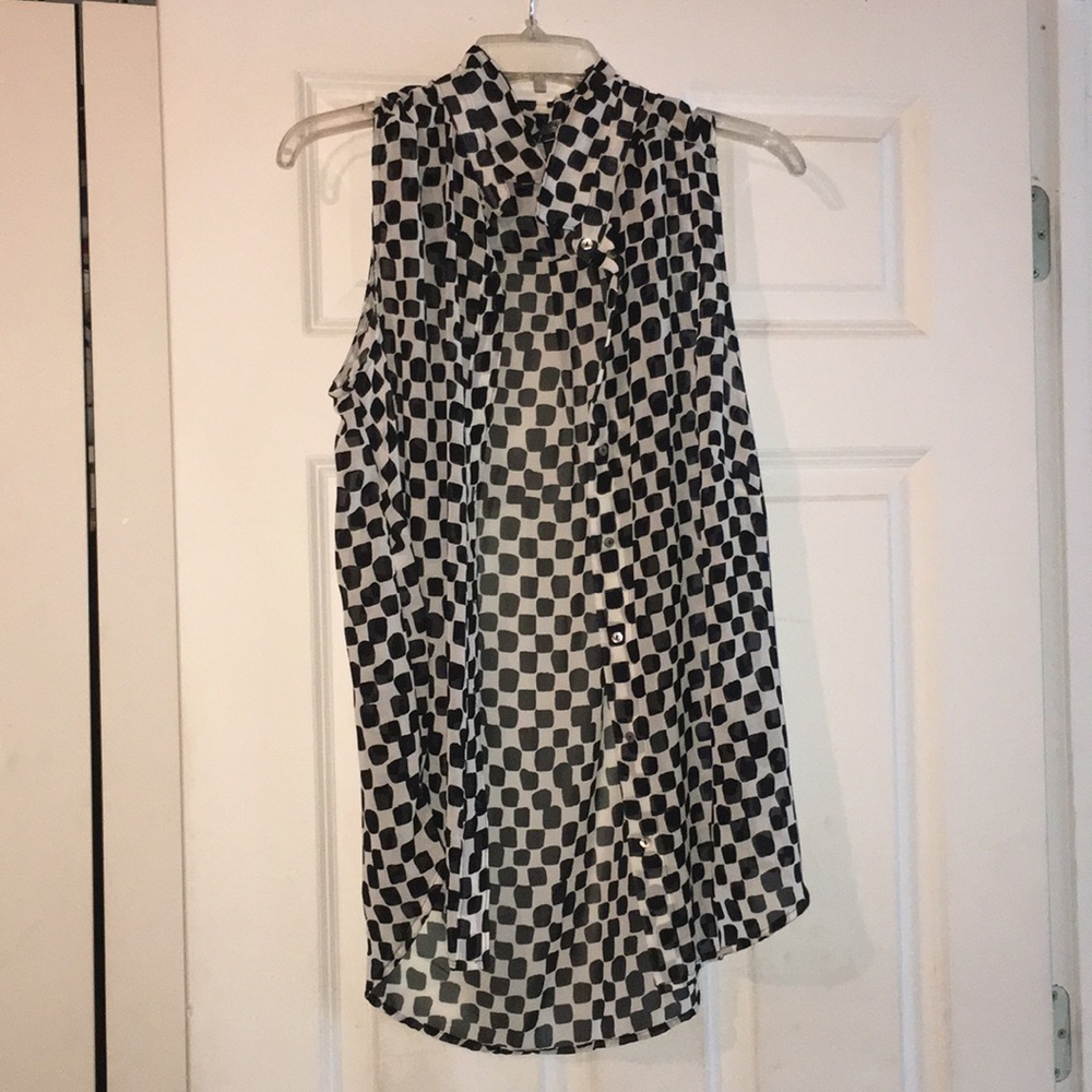 H& M tank sleeve black and white blouse